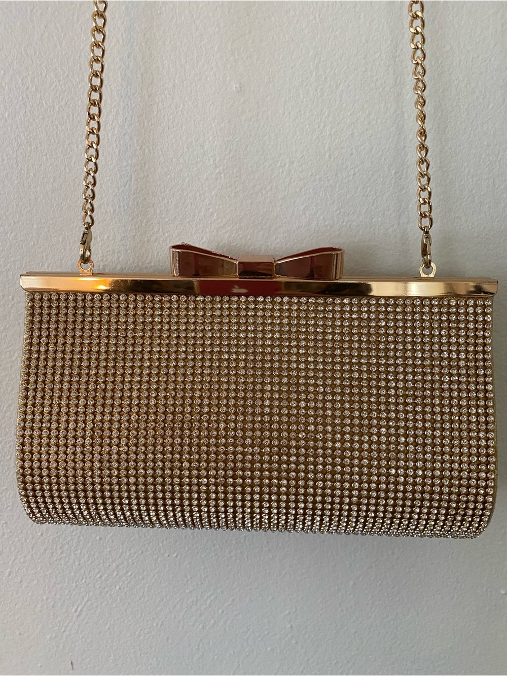 Gold Rhinestone Bow Chain Clutch - Elegant Evening Bag